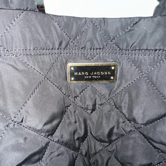 Marc Jacobs purse - Picture 3 of 6